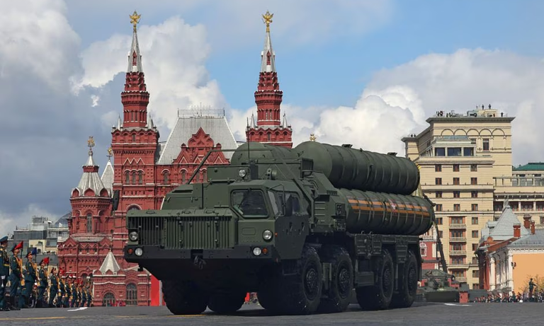 Nga tuyên bố hạ 7 UAV Ukraine tập kích Moskva, Crimea